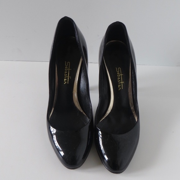 🔴CLEARANCE🔴 Size 7 Sebastian Black Patent Pumps w/ Gold - Picture 3 of 4